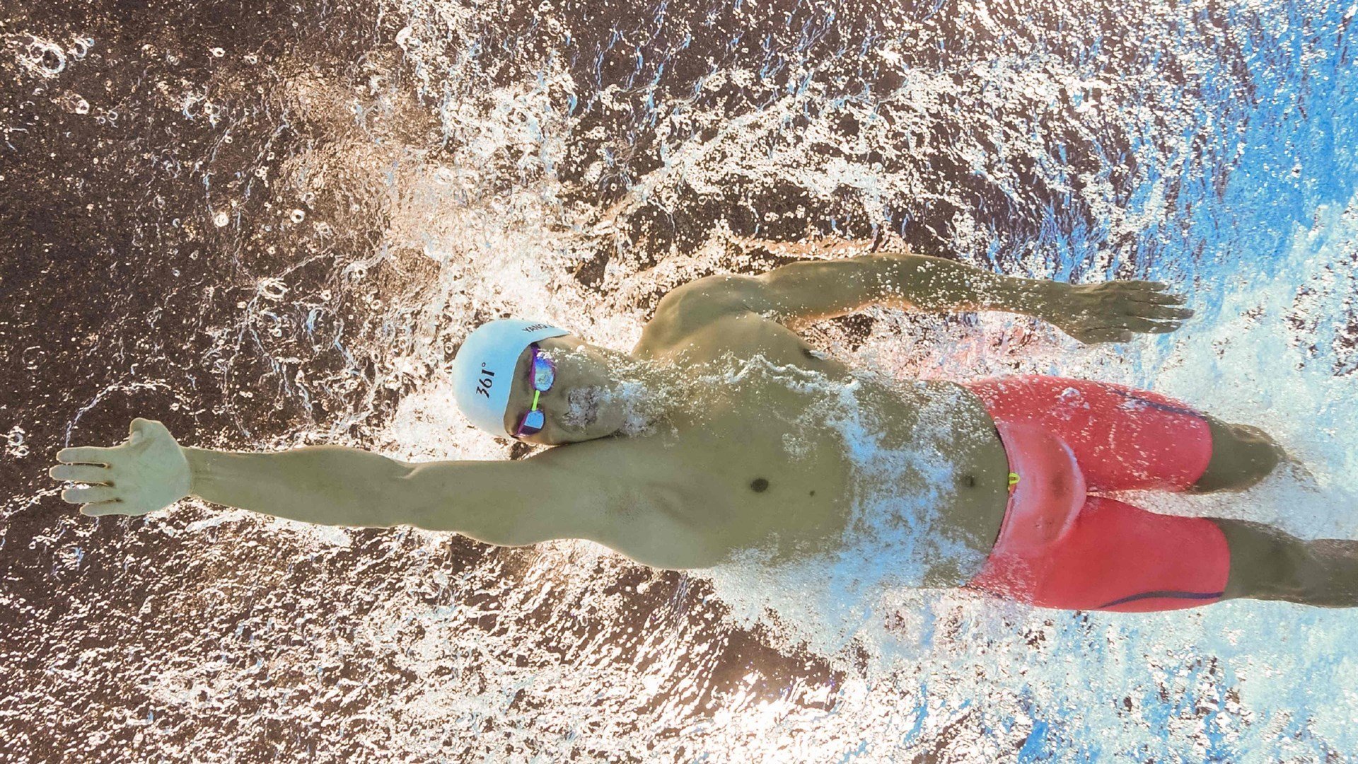 特奥冠军级表现闪耀欧战,奥地利力量硬撼并打穿比利亚雷亚尔